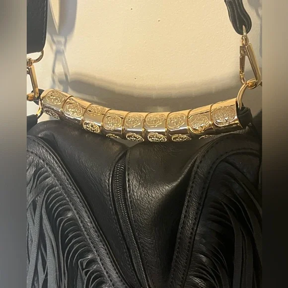 🆕Exquisitely BOHO black faux leather purse is back in stock!! Price dropped NWT. - Picture 3 of 15